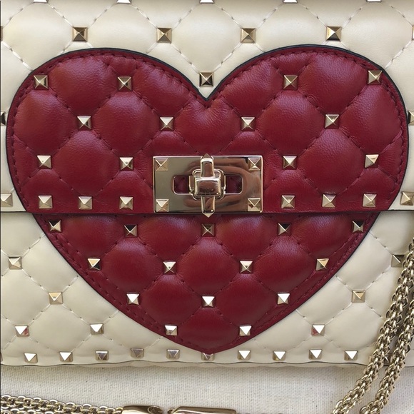 Valentino rockstud “heart” bag - Picture 2 of 8